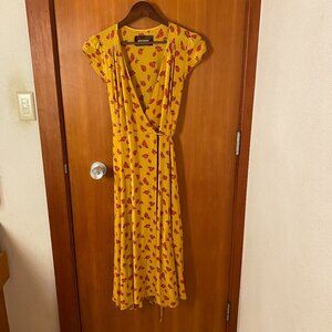 Reformation Yellow Floral Carina Wrap Dress EUC